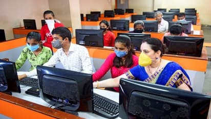 SSC Calendar 2023-24:कर्मचारी चयन आयोग ने जारी किया 2023-24 Exam का संशोधित कैलेंडर, यहां मिलेगा डायरेक्ट लिंक