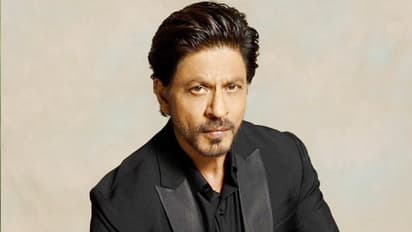  'പ്രൗഡ് ഓഫ് ഷാരൂഖ് ഖാൻ' സോഷ്യല്‍ മീഡിയയില്‍ ട്രെന്‍റിംഗാകുന്നു; കാരണം ഇതാണ്.!
