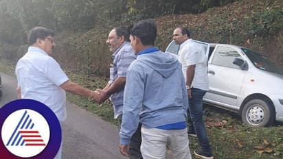 ಶಿವಮೊಗ್ಗದಲ್ಲಿ ಕಾರು ಅಪಘಾತ: ಪರೀಕ್ಷೆ ಬರೆಯಲು ಹೊರಟಿದ್ದ ವಿದ್ಯಾರ್ಥಿಗೆ ಸಹಾಯ ಮಾಡಿ ಮಾನವೀಯತೆ ಮೆರೆದ ಸಚಿವ ಜ್ಞಾನೇಂದ್ರ