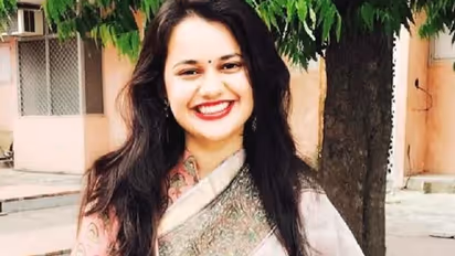 Tina Dabi’s Biography | Birth | Education | Family | Marriage | UPSC Preparation | IAS Officer