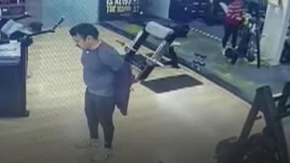 ಜಿಮ್‌ನಲ್ಲಿ ವ್ಯಾಯಾಮ ಮಾಡುತ್ತಿದ್ದಾಗಲೇ ಕುಸಿದು ಬಿದ್ದು ಉದ್ಯಮಿ ಸಾವು: ವಿಡಿಯೋ