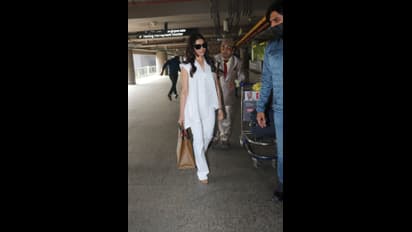 Samantha Photos: உடல் மெலிந்து போன சமந்தா...  சோகம் தள்ளாடும் முகத்துடன் வெளியான லேட்டஸ்ட் போட்டோ! 