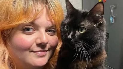  അതുവെറും വിചിത്രസ്വഭാവം, പൂച്ചയെ ചികിത്സിയ്ക്കാന്‍  7 ലക്ഷം ചെലവിട്ട ശേഷം അവളറിഞ്ഞത്!