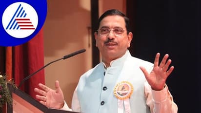 ಸಿದ್ದರಾಮಯ್ಯನವರಂತ ಸುಳ್ಳುಗಾರನಿಲ್ಲ: ಕಾಂಗ್ರೆಸ್‌ ವಿರುದ್ಧ ಹರಿಹಾಯ್ದ ಕೇಂದ್ರ ಸಚಿವ ಪ್ರಹ್ಲಾದ್ ಜೋಶಿ 