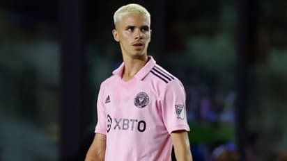 ഡേവിഡ് ബെക്കാമിന്റെ പാതയില് മകന് റോമിയോ ബെക്കാമും