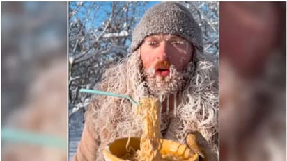 കൊടും തണുപ്പില്‍ നൂഡില്‍സ് കഴിക്കാന്‍ പോയാല്‍ ഇങ്ങനെയുണ്ടാകും; വൈറലായി വീഡിയോ 