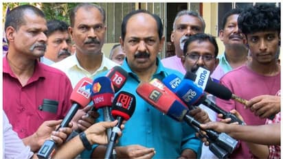 'ഷവര്മ്മ പോലുള്ളവ ഹോട്ടലിൽ വച്ച് കഴിക്കണം, പാഴ്സൽ കൊടുക്കുന്നത് നിർത്തണം'; മന്ത്രി ജി ആർ അനിൽ