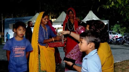 വിഷ്ണുവിനും വികാസിനും കോടതി തുണയായി; ഒരുമാസത്തിന് ശേഷം മാതാപിതാക്കളുടെ കരങ്ങളിലേക്ക് കുട്ടികളെത്തി