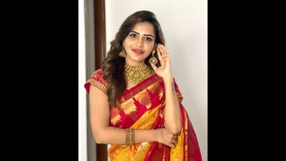 సంప్రదాయ దుస్తుల్లో ఎంత బాగున్నావ్ అషూ..  పట్టుచీరలో మెరిసిపోతున్న బిగ్ బాస్ బ్యూటీపై నెటిజన్ల పొగడ్తలు!