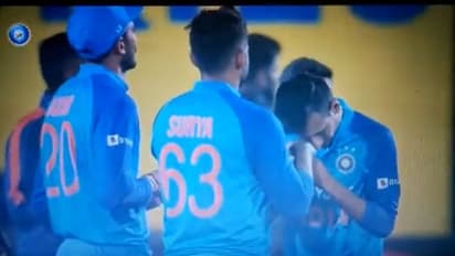 വിജയത്തിന് പിന്നാലെ സൂര്യയുടെ കൈകളില് ചുംബിച്ച് ചാഹല്-വീഡിയോ