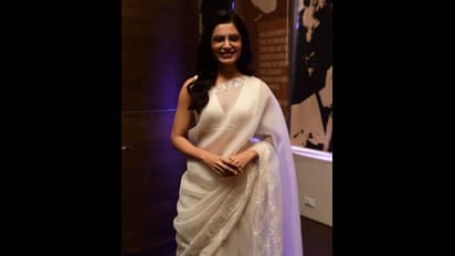 எத்தனை கஷ்டங்கள் வந்தாலும்.. சினிமா மீதான காதலை இழக்கவில்லை - சாகுந்தலம் பட விழாவில் கண்ணீர்விட்டு அழுத சமந்தா