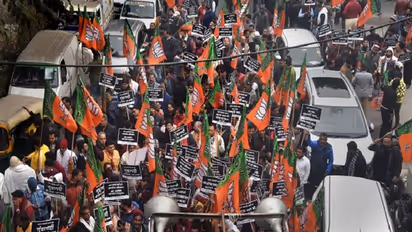 MCD House ruckus: Delhi Police uses water cannons on BJP workers protesting outside CM Kejriwal's residence