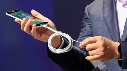 Type C Charger : अब फोन हो या लैपटॉप, सबके लिए होगा एक ही चार्जर, जानें किस वजह से लिया गया ये फैसला