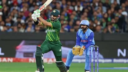 కెప్టెన్‌కీ చెప్పకుండా వైస్ కెప్టెన్‌ని ఎలా నియమిస్తారు? పీసీబీపై షాహిద్ ఆఫ్రిదీ ఫైర్...