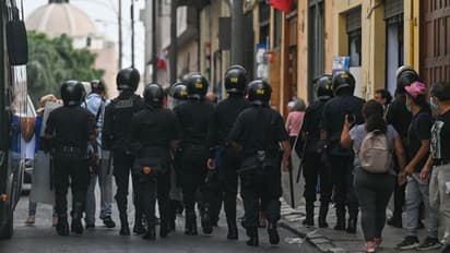 പെറുവില് പ്രക്ഷോഭകരും സുരക്ഷാ സേനയും തമ്മില് ഏറ്റുമുട്ടി; 12 മരണം, നിരവധിപ്പേര്ക്ക് പരിക്ക്