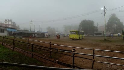 നിലക്കലിൽ പാർക്കിങ് ഫീസ് പിരിക്കാനുള്ള കരാർ റദ്ദാക്കി; തീരുമാനം ദേവസ്വം ബോർഡിന്റേത്