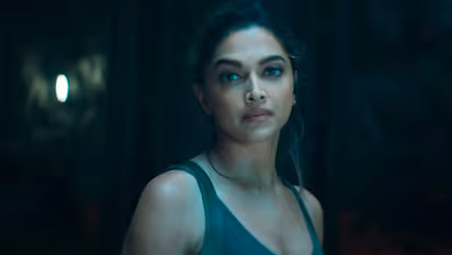   'ಬೇಷರಂ ರಂಗ್'  ವಿವಾದ ನಂತರ, ಟ್ರೈಲರ್‌ನಲ್ಲಿ ಕೇಸರಿ ಲುಂಗಿಯಲ್ಲಿ  ದೀಪಿಕಾ ಪಡುಕೋಣೆ!