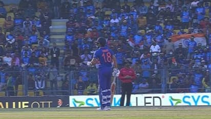 భారీ స్కోరుపై కన్నేసిన టీమిండియా.. క్రీజులో కోహ్లీ, రాహుల్