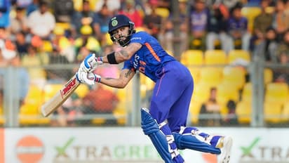 രോഹിത്- ഗില് സഖ്യത്തിന്റെ അടിത്തറ, പിന്നാലെ കോലിയുടെ സെഞ്ചുറി; ലങ്കയ്ക്കെതിരെ ഇന്ത്യക്ക് കൂറ്റന് സ്കോര്