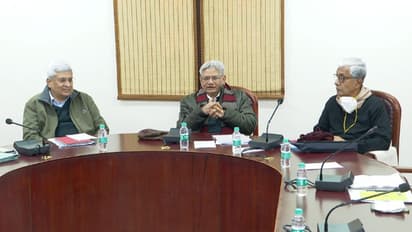 ത്രിപുരയിൽ സഖ്യമില്ല; കോൺഗ്രസുമായി തെരഞ്ഞെടുപ്പ് ധാരണയ്ക്ക് സിപിഎം തീരുമാനം