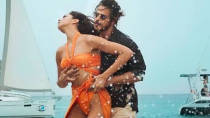 'पठान' के 'बेशरम रंग' गाने पर भड़का KGF का एक्टर, कहा- ये न्यूडिटी हमारी संस्कृति का हिस्सा नहीं