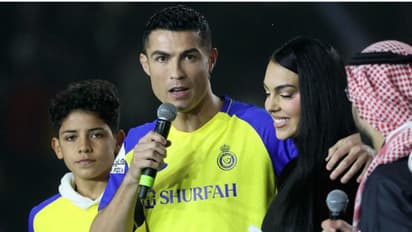 റൊണാൾഡോ ഈ മാസം 19ന് റിയാദിൽ മെസിക്കും എംബാപ്പക്കുമെതിരെ