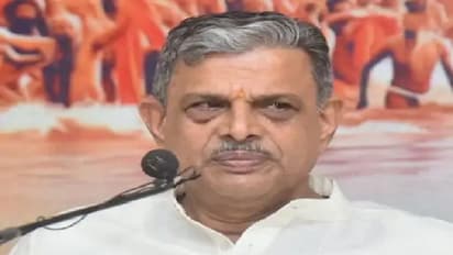 ಗೋಮಾಂಸ ತಿಂದವ್ರನ್ನೂ ಹಿಂದೂ ಧರ್ಮಕ್ಕೆ ಮರಳಿ ಕರೆತರಬಹುದು: RSS ನಾಯಕ ದತ್ತಾತ್ರೇಯ ಹೊಸಬಾಳೆ