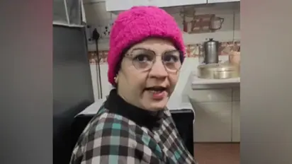 'മയൊണൈസ് എന്താ നിന്‍റെ ഗേള്‍ഫ്രണ്ടോ?' മകനെ പക്കാവട കഴിപ്പിക്കാന്‍ നോക്കുന്ന അമ്മ; വീഡിയോ