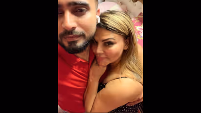 Is Rakhi Sawant now Rakhi Khan? Actress got married to her beau Adil Khan; check out the pictures