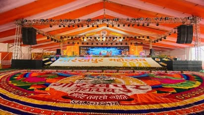 गोरखपुर महोत्सव: कैलाश खेर और सोनू निगम के सुरों से सजेगी बॉलीवुड नाइट, समापन में शामिल होंगे CM योगी