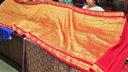 பொங்கல் அதிரடி.! தள்ளுபடி விலையில் கைத்தறி துணிகள்- இனிப்பான அறிவிப்பை வெளியிட்ட தமிழக அரசு