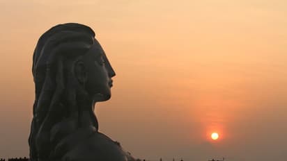 பெங்களூரு புறநகரில் 112 அடி ஆதியோகி சிலையை ஜனவரி 15ல் திறந்துவைக்கிறார் இந்திய துணை ஜனாதிபதி..!