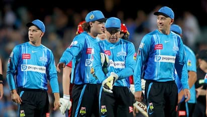 BBL: பரபரப்பான போட்டியில் கடைசி ஓவரில் மெல்பர்ன் ரெனெகேட்ஸ் த்ரில் வெற்றி