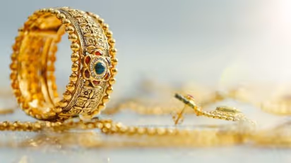 Gold Rate Today: സ്വർണവില വീണ്ടും ഉയർന്നു; 42,000 ന് മുകളിൽ 