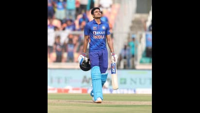 ಸಾರಾ ಆಲಿ ಖಾನ್‌ , ಶುಭಮನ್‌ ಗಿಲ್‌ ಸಂಬಂಧ; ಸುಳಿವು ನೀಡಿದ  ಸೋನಮ್ ಯಾರು?