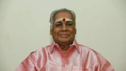 చిత్ర పరిశ్రమలో విషాదం.. `సోగ్గాడు` రైటర్ కన్నుమూత..