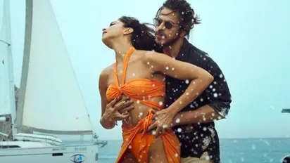 ബഹിഷ്കരണാഹ്വാനങ്ങൾ ബാധിച്ചില്ല; ഒറ്റദിനത്തില് നേടിയത് കോടികൾ; ലിമിറ്റഡ് അഡ്വാൻസ് ബുക്കിങ്ങിൽ തിളങ്ങി 'പഠാൻ'