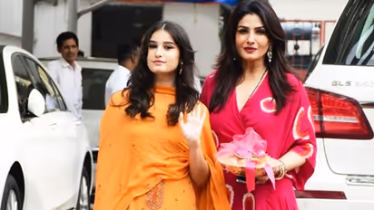 रवीना टंडन की तरह ही खूबसूरत हैं बेटी राशा, पढ़ाई पूरी होने पर मस्त मस्त गर्ल ने लाडली के लिए कही ये बात