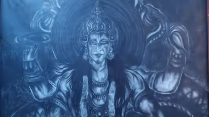 ജോലി രാജിവച്ച് വരയിലേക്ക്, താന്ത്രിക് ചിത്രരചനയിൽ വിസ്മയം തീർത്ത് രാജേഷ് ആചാര്യ