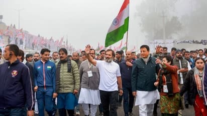 జమ్మూలో ఉగ్రముప్పు మధ్య కొన‌సాగుతున్న రాహుల్ గాంధీ భారత్ జోడో యాత్ర‌.. సాంబాలో ఘ‌న స్వాగ‌తం