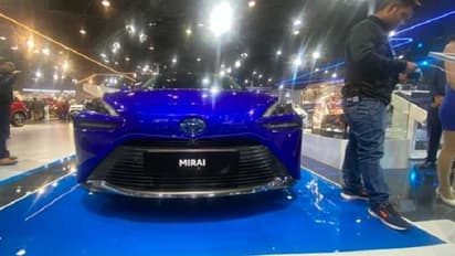 ఆటో ఎక్స్పోలో టొయోటా కొత్త కార్: ఒక్క ఫుల్ ట్యాంక్తో హైదరాబాద్ నుండి వైజాగ్ వెళ్లొచ్చు..