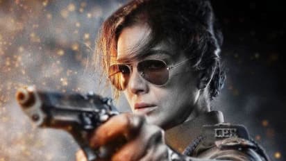 अजय देवगन की फिल्म 'भोला' से तब्बू का गुस्सैल लुक आउट, पोस्टर देख लोग बोले- कुछ तो गड़बड़ है?