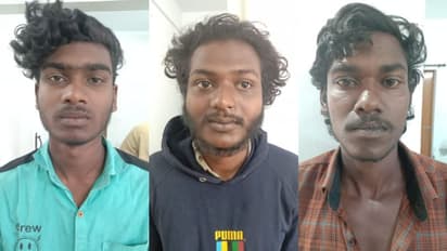 ഉത്സവപ്പറമ്പില്‍ വാക്കേറ്റം: മകനുമായുള്ള പ്രശ്നം ചോദിക്കാനെത്തി, യുവാവിനെ വെട്ടി; മൂന്ന് പ്രതികള്‍ പിടിയില്‍