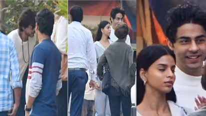 വിമർശകർക്ക് ചുട്ടമറുപടി, കുടുംബത്തോടൊപ്പം 'പഠാൻ' കണ്ട് ഷാരൂഖ് ഖാൻ- വീഡിയോ