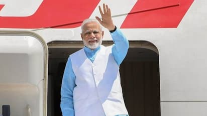 PM Narendra Modi Mumbai visit: பிரதமர் மோடி இன்று மும்பை வருகை! 2 வந்தே பாரத் ரயில்கள், கல்வி வளாகம் தொடக்கம் 