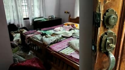 മതില്‍ ചാടി, സഞ്ചിയും തൂക്കി രണ്ട് പേരെത്തി; അരുവിക്കരയിൽ പട്ടാപ്പകല്‍ മോഷണം, 8.6 ലക്ഷവും 32 പവനും കവര്‍ന്നു 