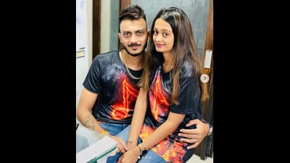 திருமணம் நிச்சயமாயிருச்சு, தேதி தான் குறிக்கல: அக்‌ஷர் படேல் - மேகா திருமணம் எப்போது?