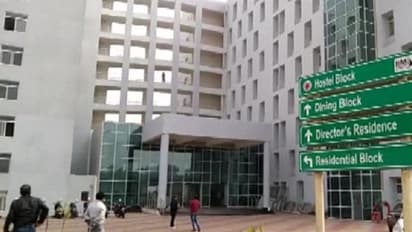 ನೇಣು ಬಿಗಿದ ಸ್ಥಿತಿಯಲ್ಲಿ ಐಐಎಂ ವಿದ್ಯಾರ್ಥಿ ಶವ ಪತ್ತೆ: ಕೊಲೆ ಎಂದು ಶಂಕಿಸಿದ ಪೋಷಕರು..!