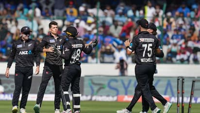 ரிஷப் பண்ட் திரும்ப வருவது முக்கியம்: மகாகாலேஸ்வரர் கோயிலில் வேண்டிக் கொண்டு பிரார்த்தனை செய்த இந்திய வீரர்கள்