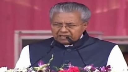 మోడీ కార్పోరేట్లకు తొత్తు..కేసీఆర్ పోరాటానికి అండగా వుంటాం : ఖమ్మం సభలో కేరళ సీఎం విజయన్